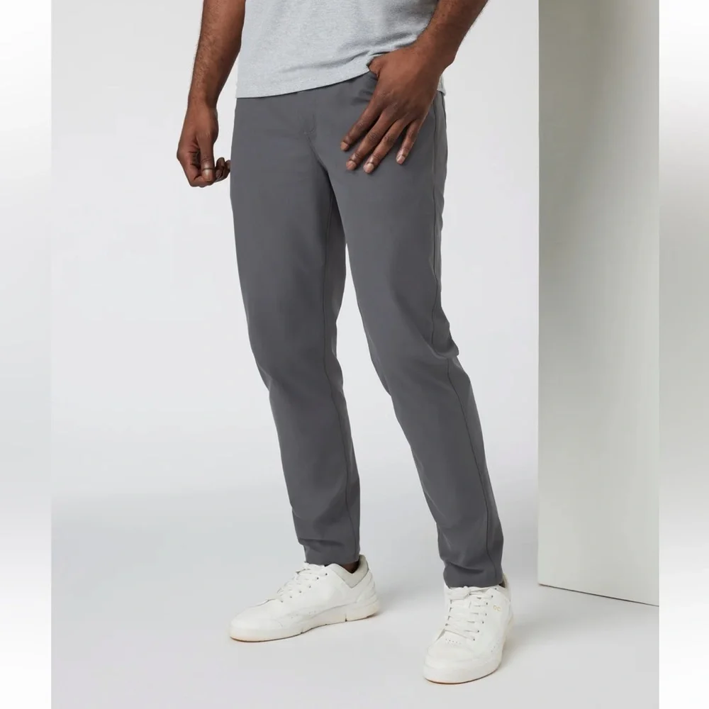 Vuori Meta Athletic Slim Pants in Charcoal Size 28
